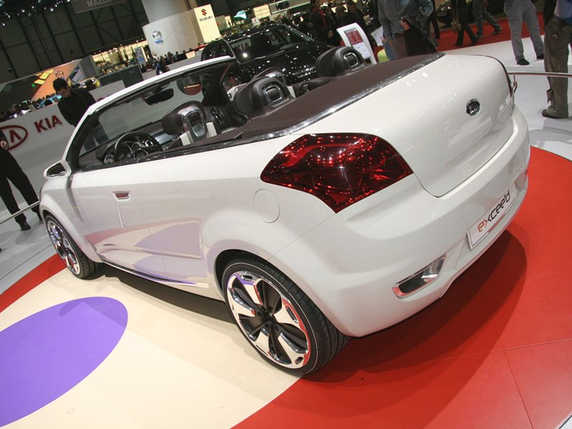 Genewa 2007: kolejne samochody w fotogalerii