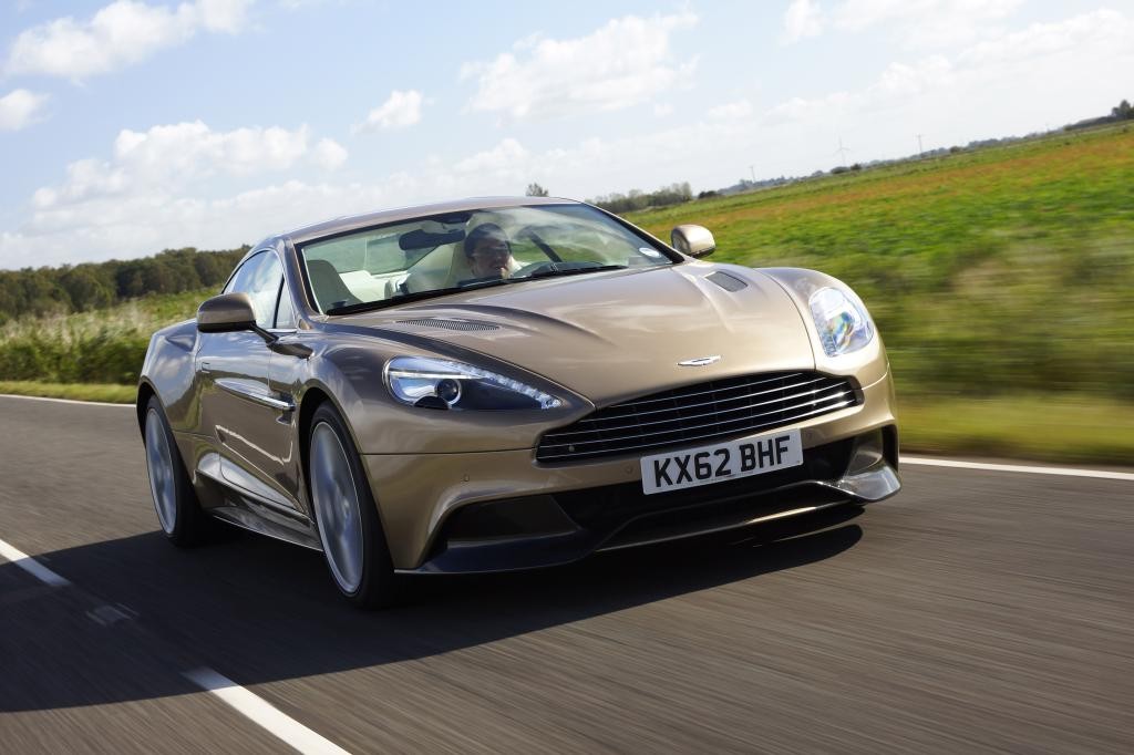 Jak jeździ Aston Martin Vanquish?
