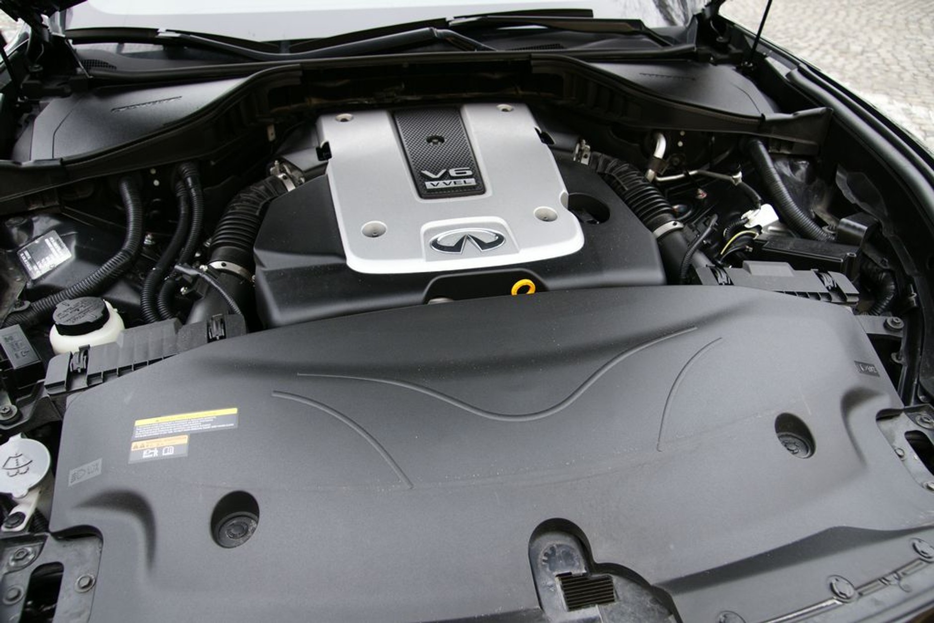 Infiniti M – luksus dla biznesmena