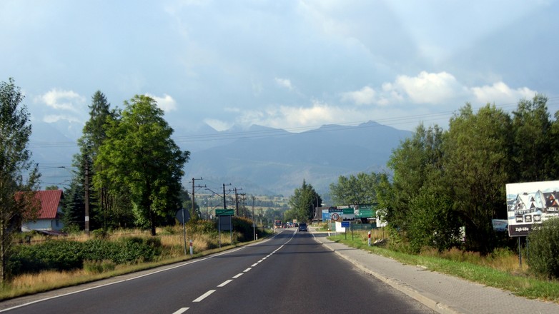 Droga w Poroninie (woj. małopolskie)