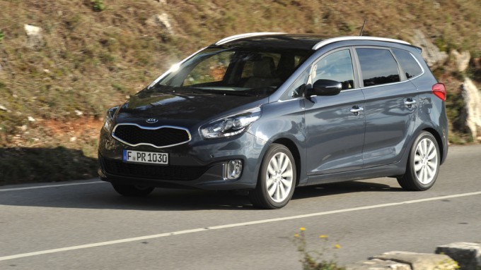 Kia Carens: pierwsze jazdy nowym koreańskim vanem