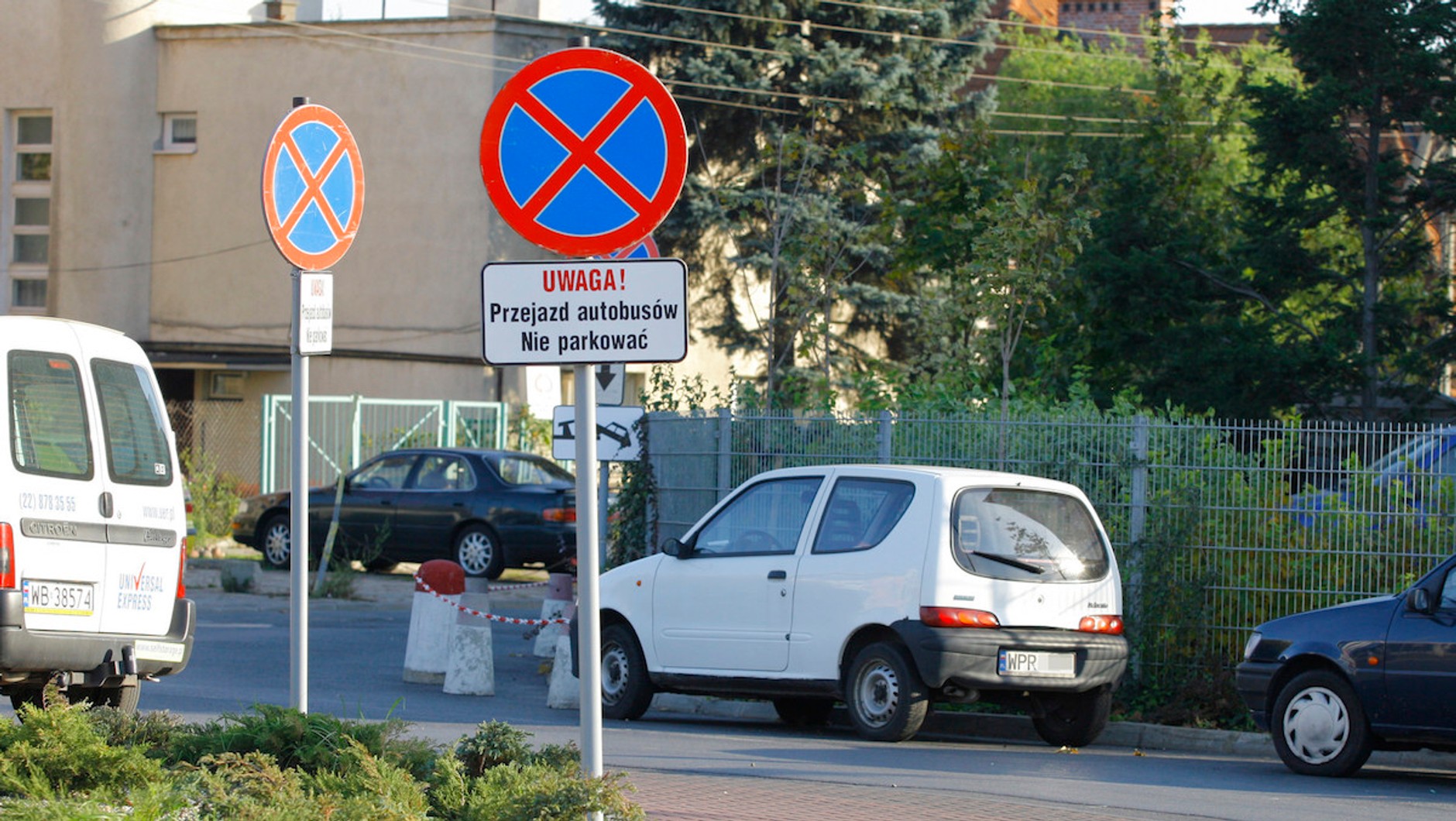 Nieprawidłowe parkowanie