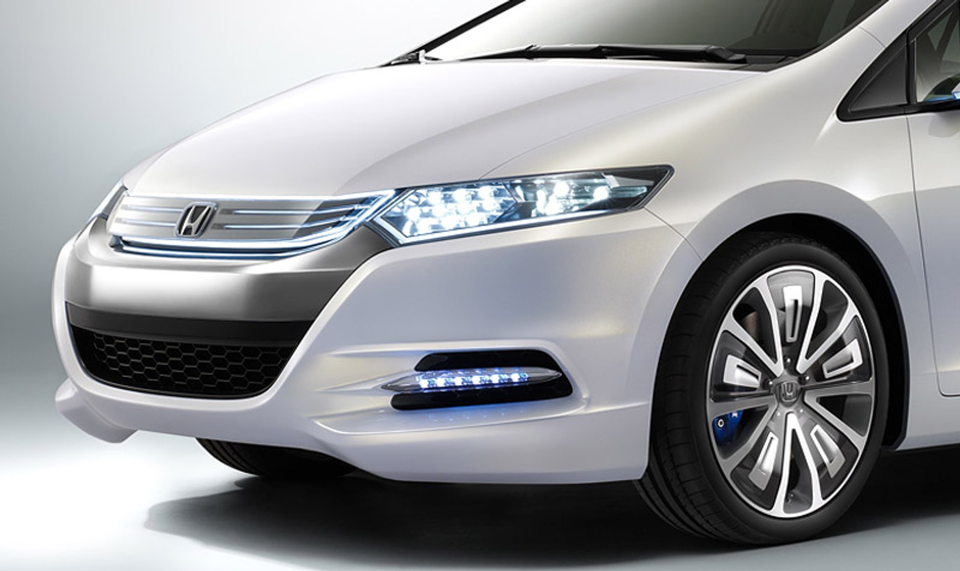 Paryż 2008: Honda Insight - hybrydowy pojazd przyszłości