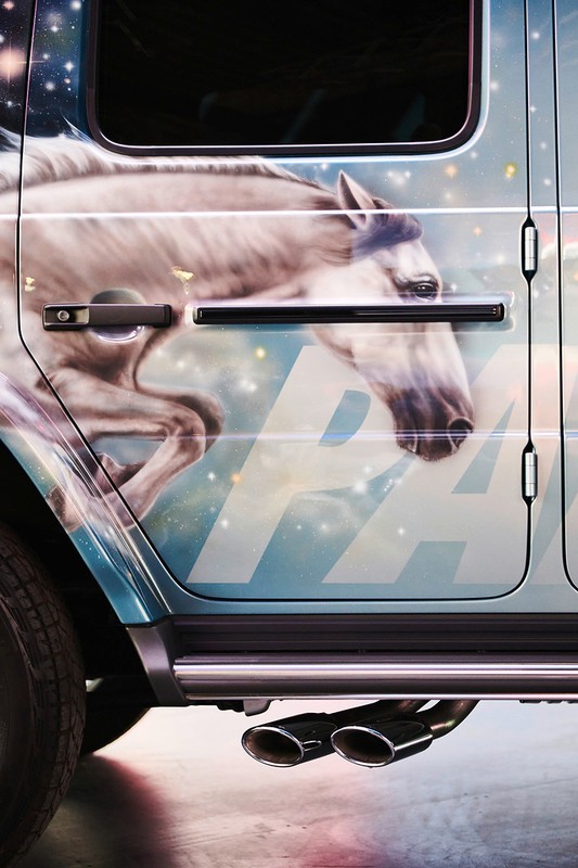 Art Cars Mercedes-AMG i Palace Skateboards