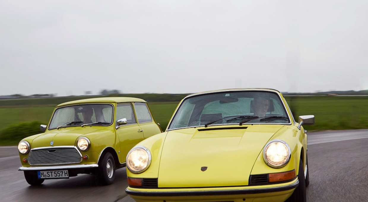 Porsche 911 i… Mini: wspomnień czar