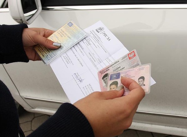 Będziemy jeździć bez dokumentów, a co w razie stłuczki?