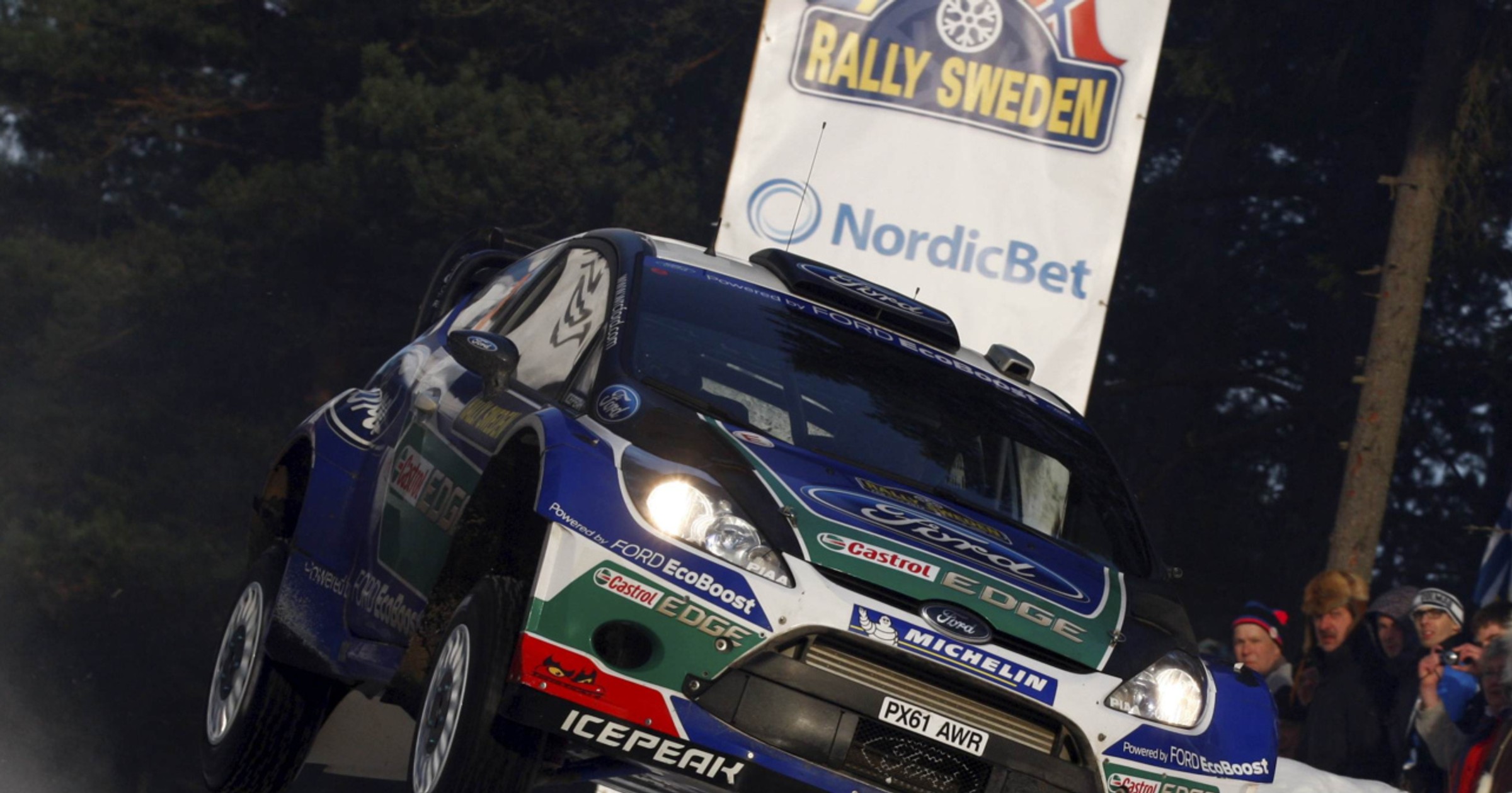 Rajd Szwecji 2012: Latvala szalał Fordem po śniegu