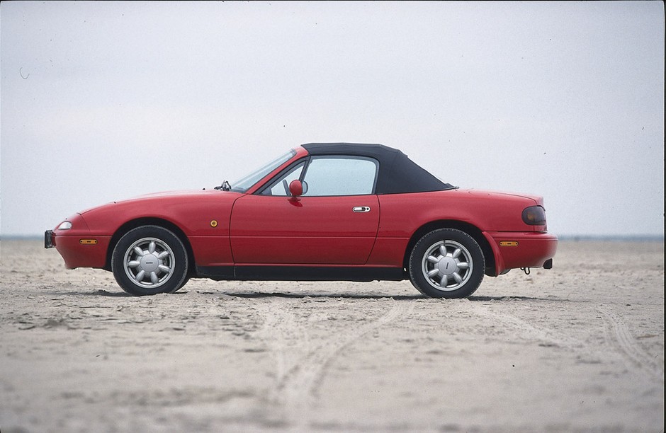 Mazda MX-5 - Auto małe, lekkie, fajne i bez dachu