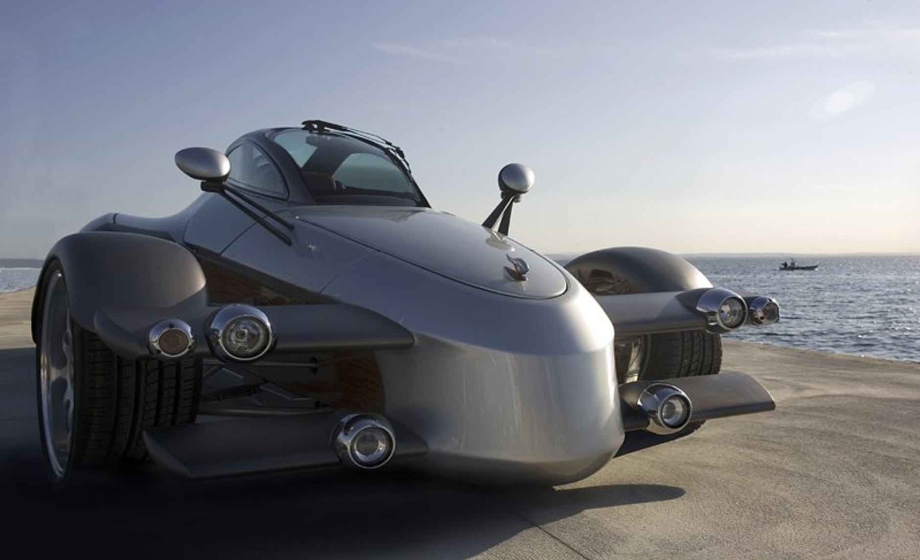 Genewa 2007: Tramontana – F1 czy F16?