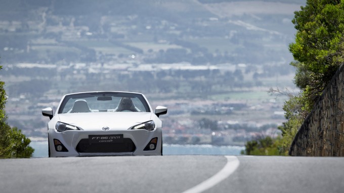 Toyota FT-86 Open: kabriolet dla przyjemności