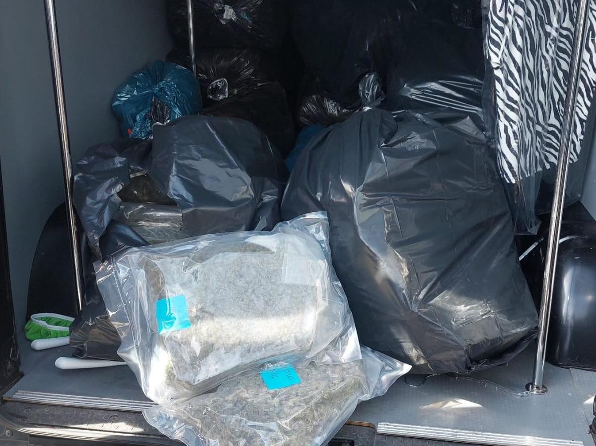 Powodem zatrzymania był uszkodzony zderzak. Kierowcy grozi 10 lat więzienia