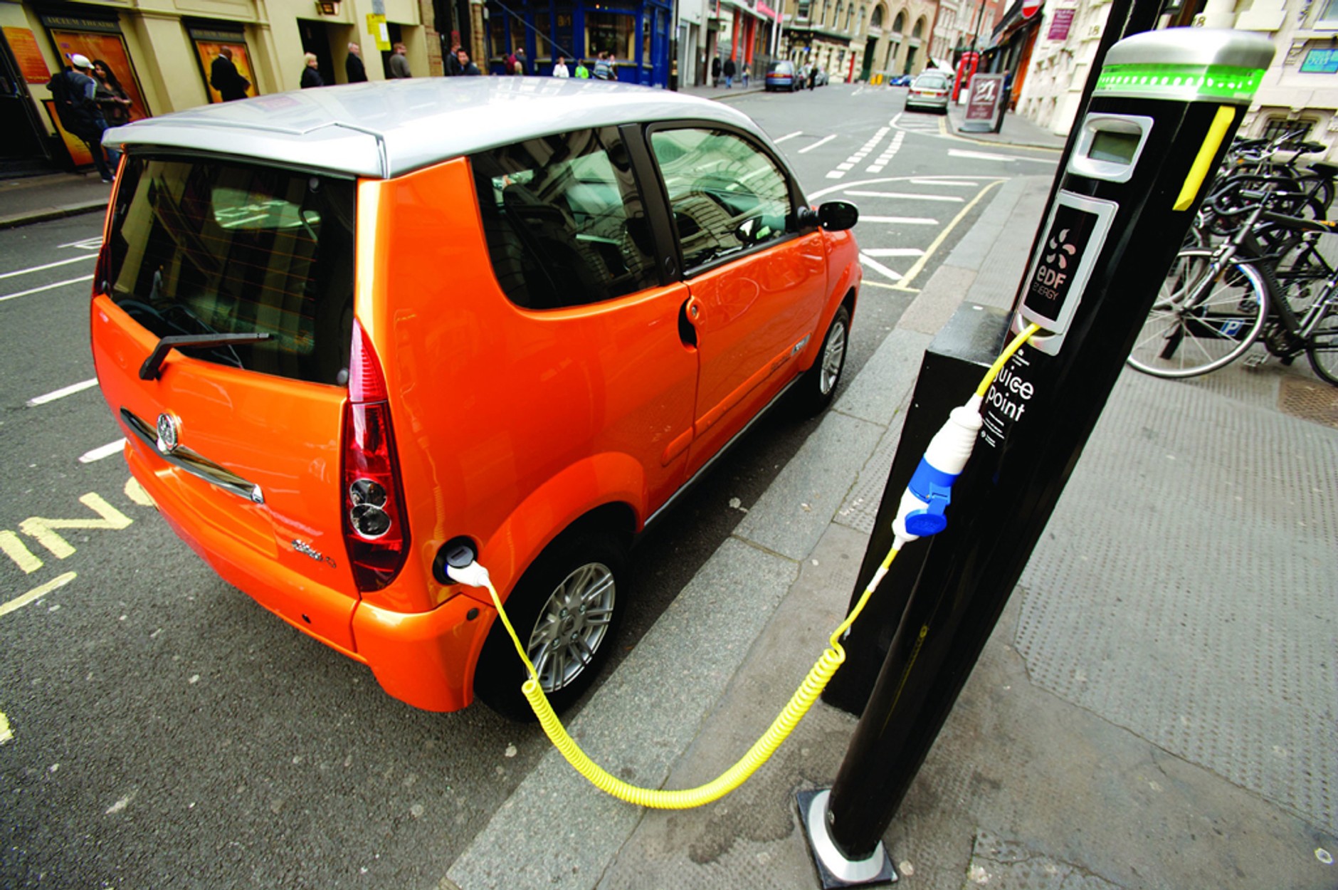 Samochody przyjazne środowisku - Ekologia musi poczekać