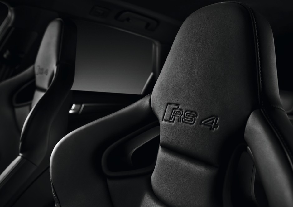 Audi RS4 Avant: Rodzinny sportowiec