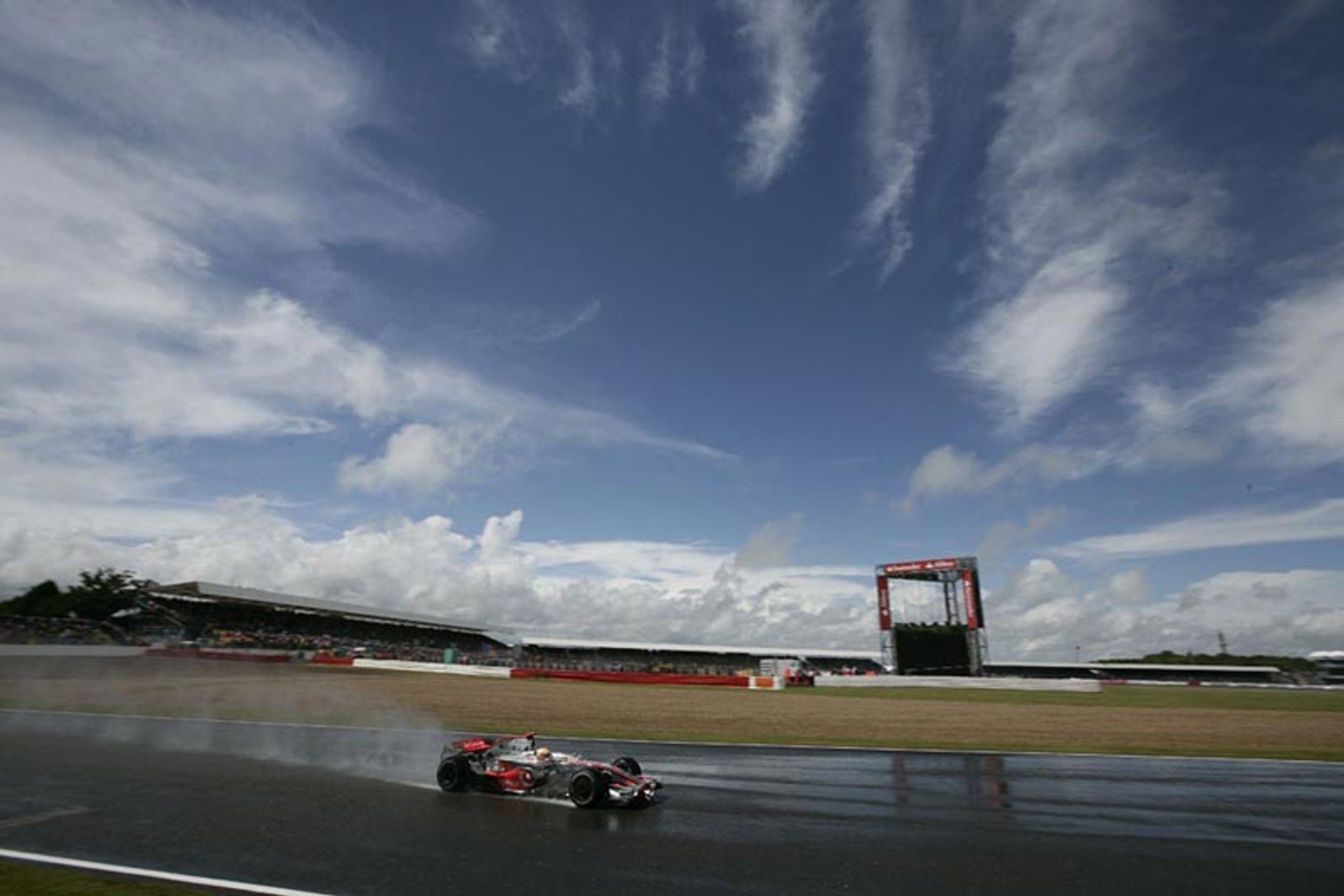 Grand Prix Wielkiej Brytanii 2008: Jiří Křenek i jego fotogaleria