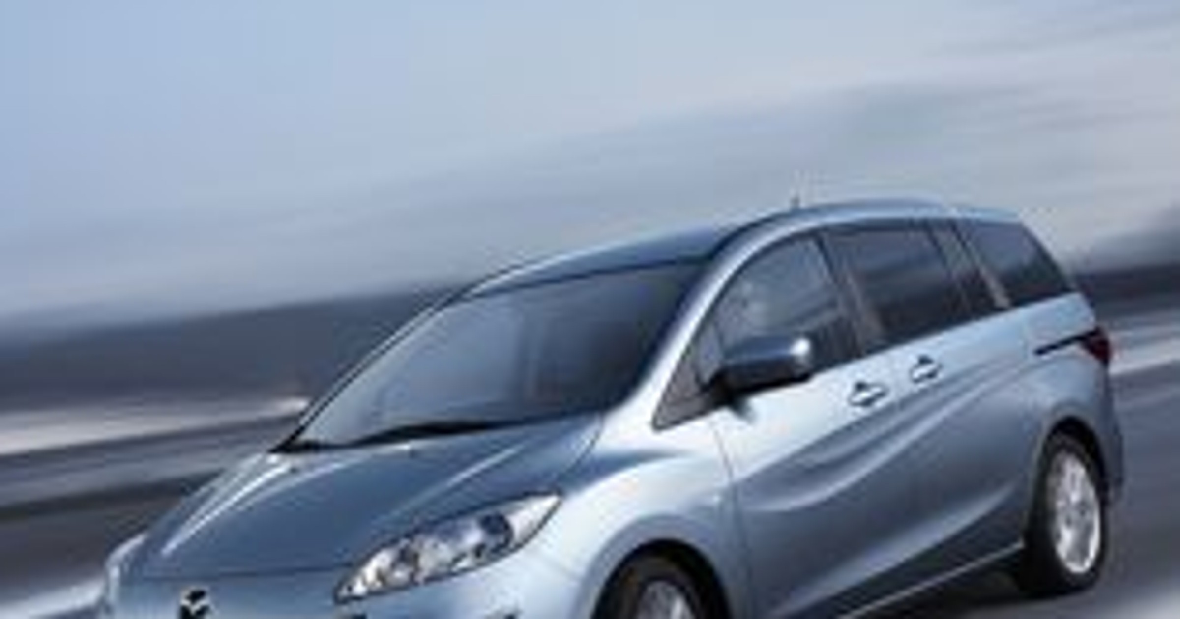 Genewa 2010: zmodernizowana i bardziej funkcjonalna Mazda5