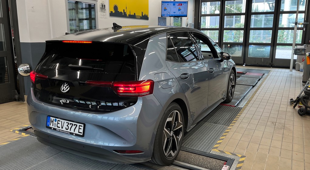 Volkswagen ID.3 w teście długodystansowym ADAC