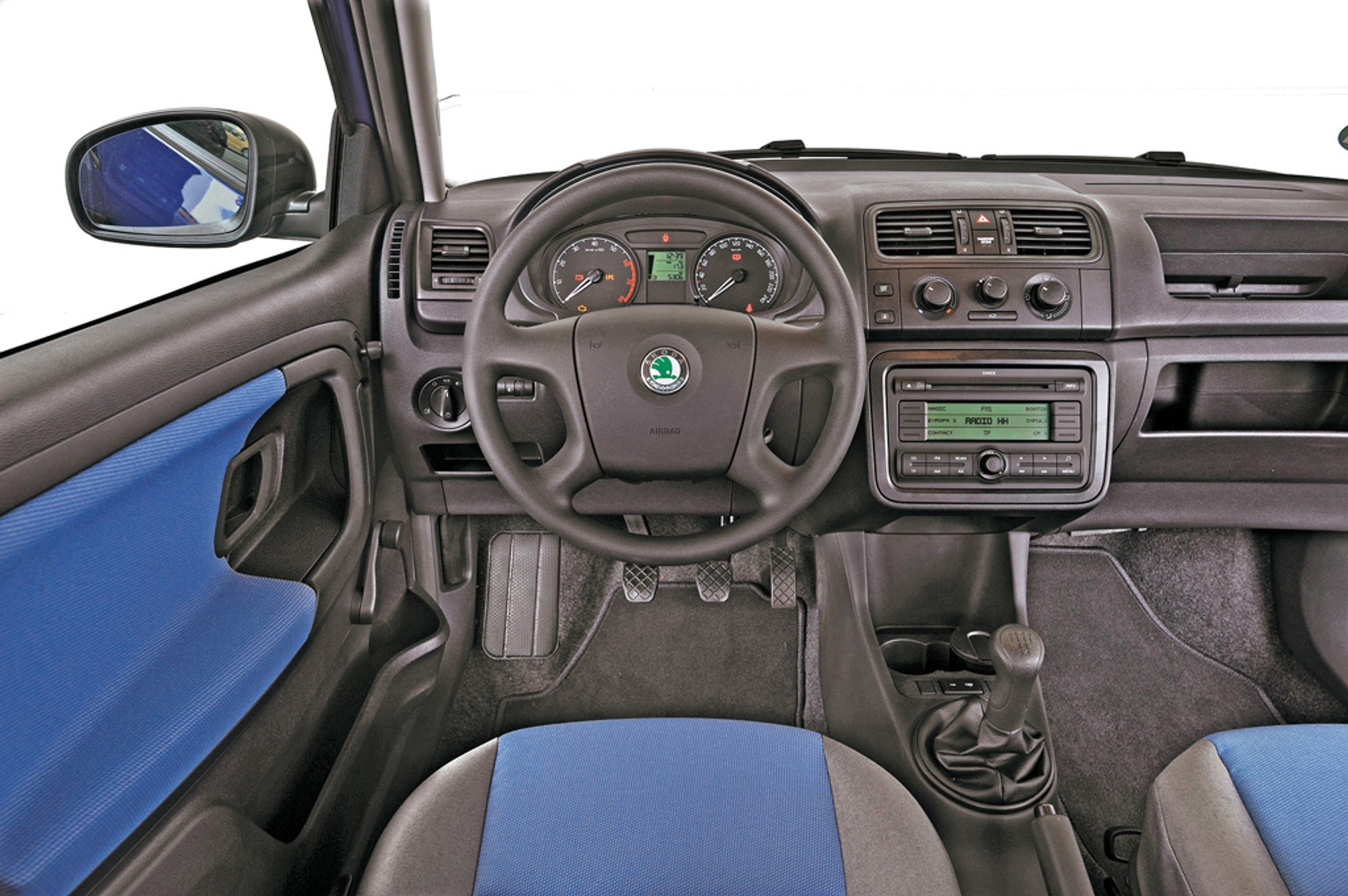 Opel Corsa kontra Skoda Fabia i Volkswagen Polo - Porównanie miejskich aut z 3-cylindrowymi silnikami