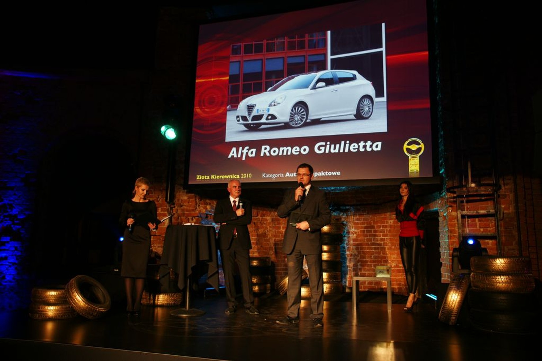 Plebiscyt ZŁOTA KIEROWNICA Auto Świata rozstrzygnięty