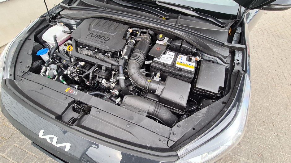 Kia Ceed 1.5 T-GDI 7DCT GT Line - 3 gen 2021