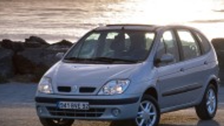 MINIVAN