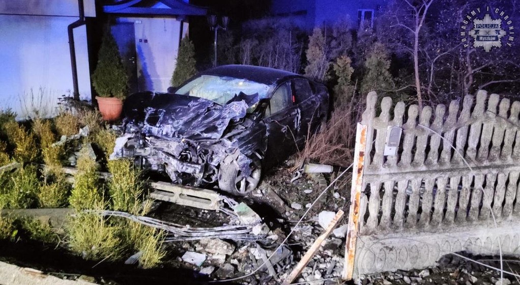 Kierowca wyłączył prąd w całej okolicy