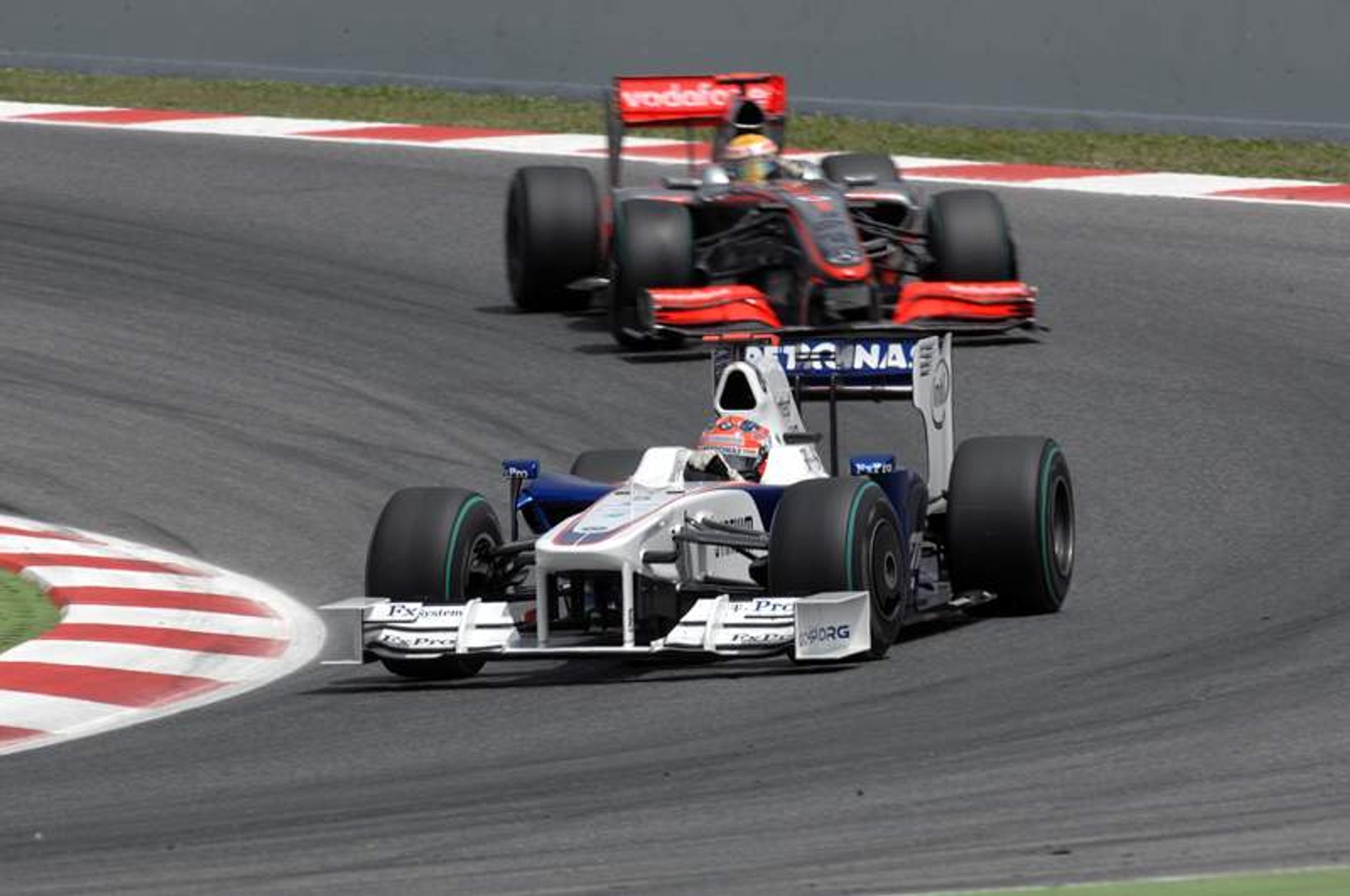 Grand Prix Hiszpanii 2009: niedościgniony Button, słaby Kubica (fotogaleria)