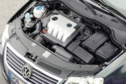 VW Passat, Ford Monde, Opel Vectra - Pakować. Klapy zamykać. Odjaaazd!
