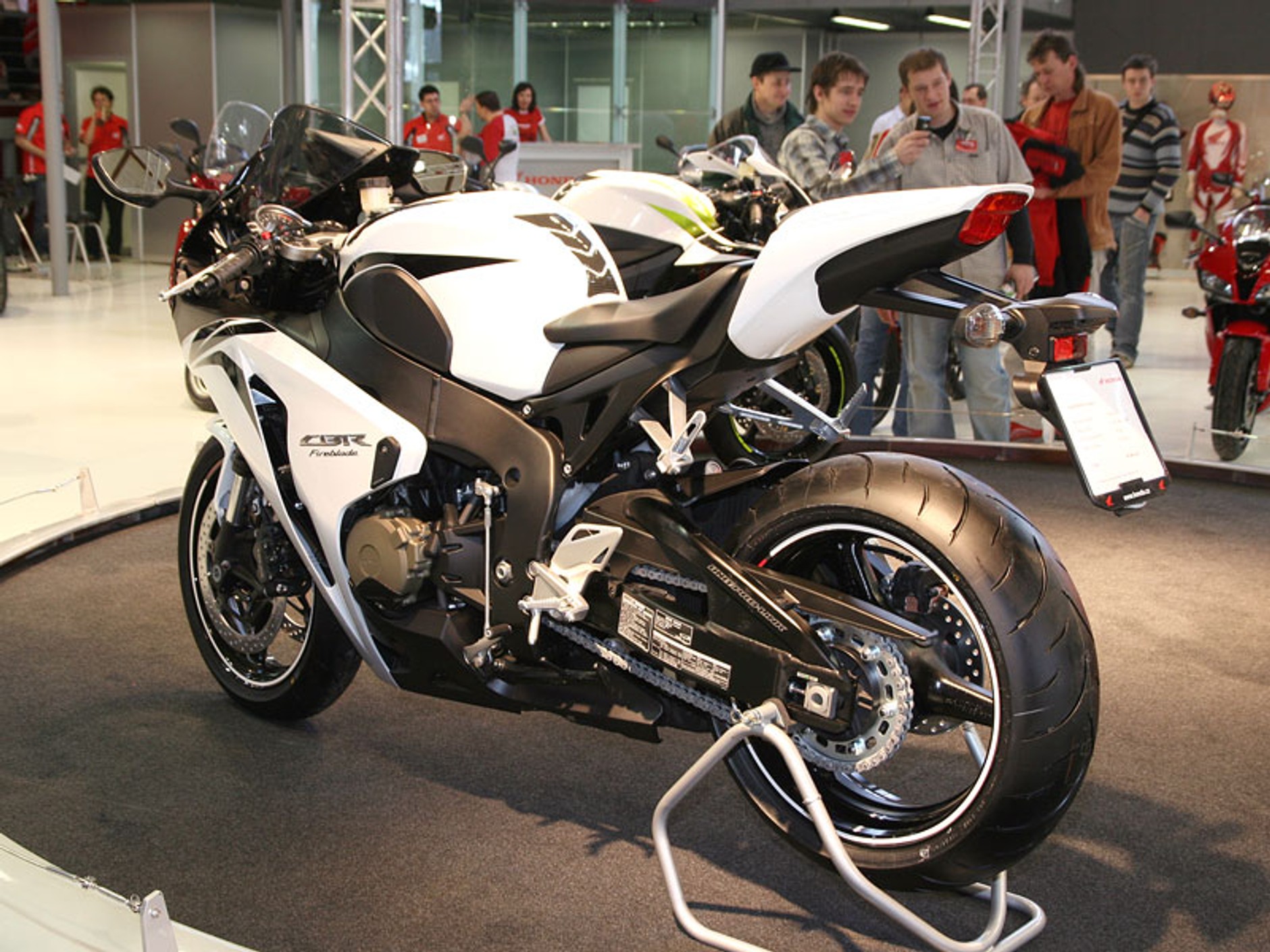 Motocykl 2008 – 12. edycja międzynarodowej wystawy w Pradze (fotogaleria)