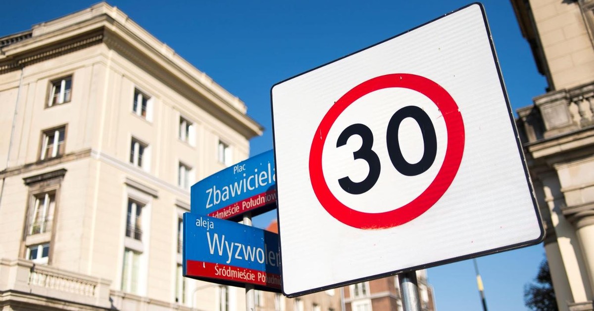 Oznakowanie strefy Tempo 30 w Warszawie