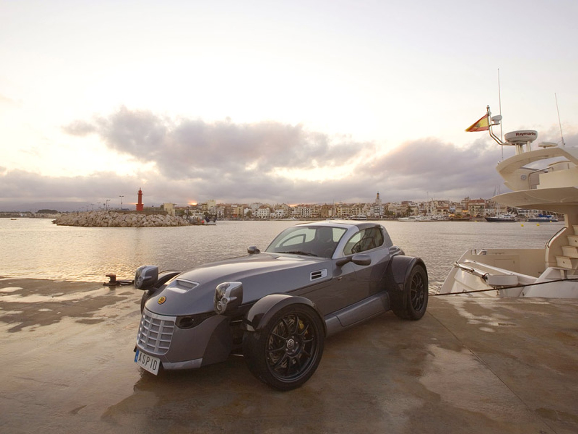 IFR Aspid: kolejne wcielenie Super 7 szybsze od Enzo