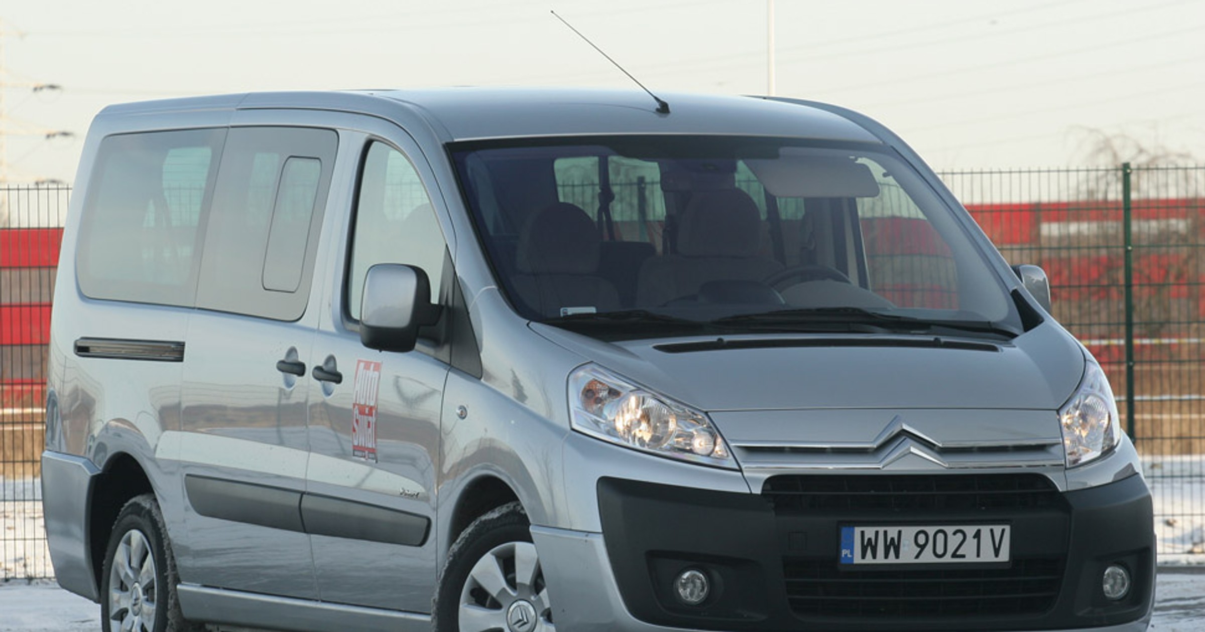 Citroen Jumpy: wygodne auto dla 9 osób
