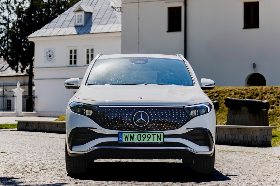 2024 Mercedes EQA