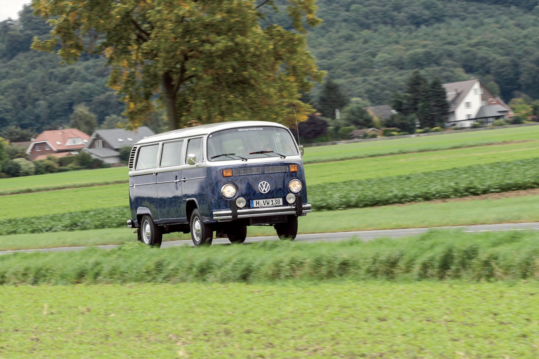 Volkswagen T2b Caravelle
