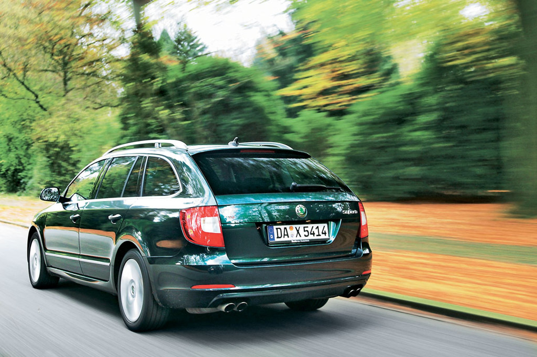 Skoda Superb Combi 2.0 TSi - Spory wyczyn dużej Skody