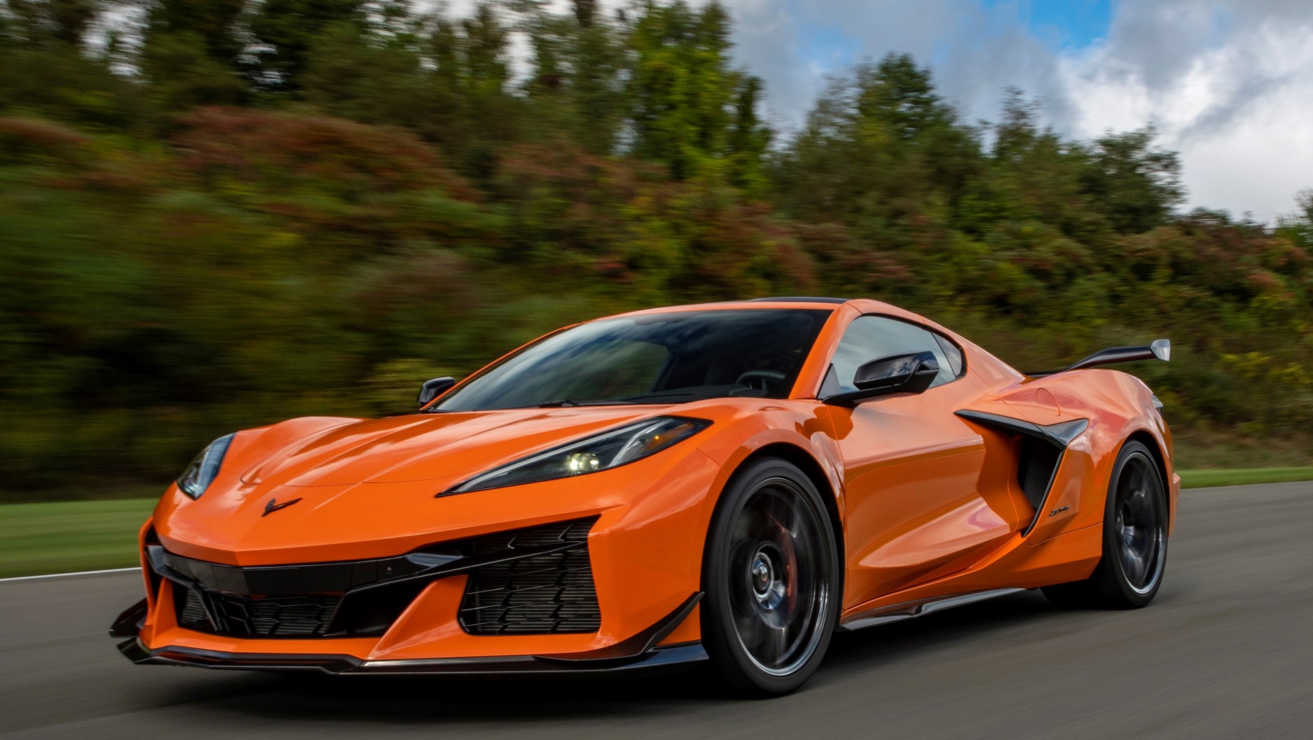 Chevrolet Corvette (ósma generacja; od 2019 r.; na zdjęciu wersja Z06 na rok modelowy 2023)