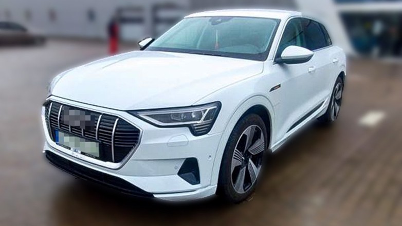 Wyłudzali luksusowe samochody i sprzedawali je na Ukrainie