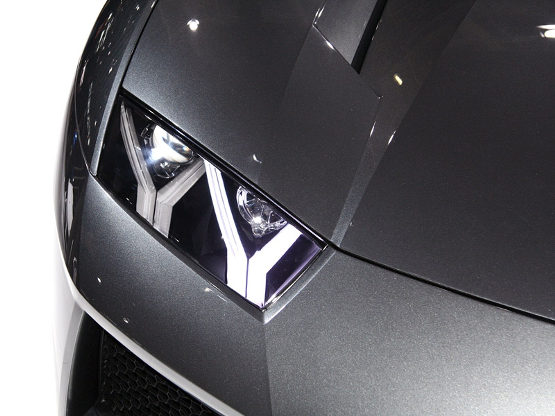 Paryż 2008: Lamborghini Estoque – co najmniej cztery lata do rozpoczęcia produkcji