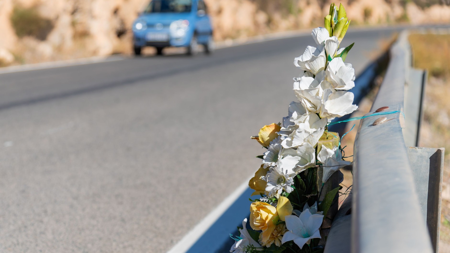 Wypadek drogowy (zdjęcie ilustracyjne)