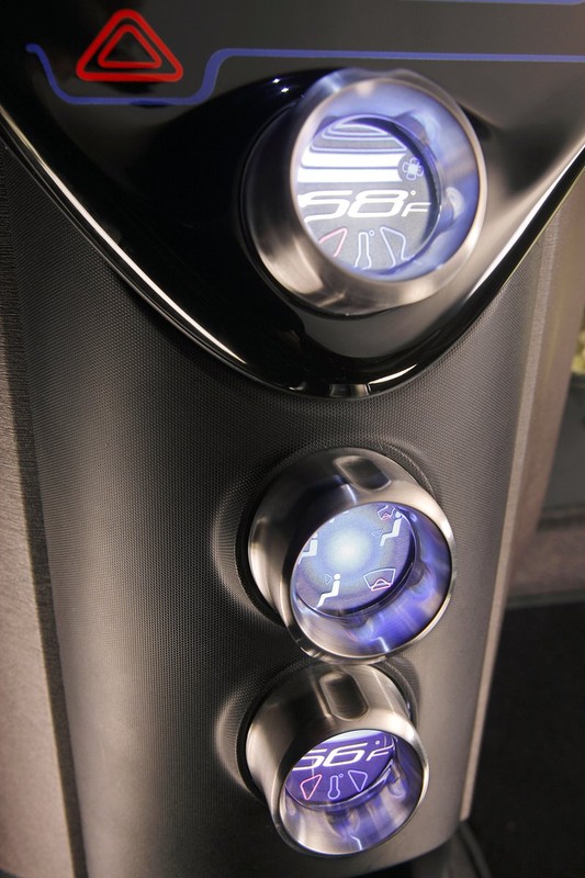 Scion iQ Concept: najmniejsza Toyota zmierza za ocean