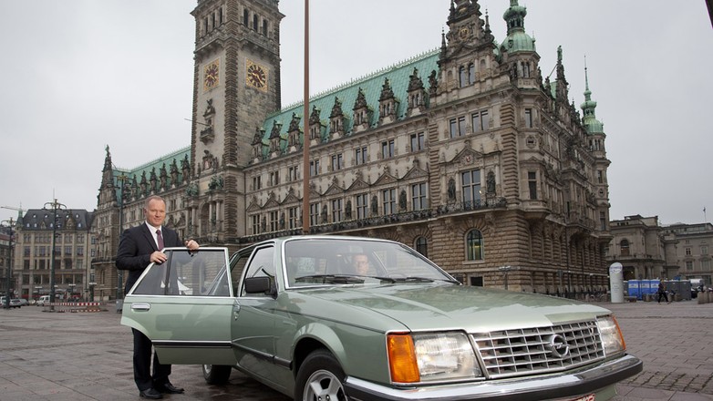 Opel Senator: limuzyna dla prezesa