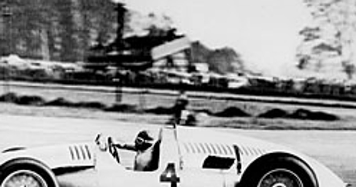 Przesunięto licytację Auto Union D-Type