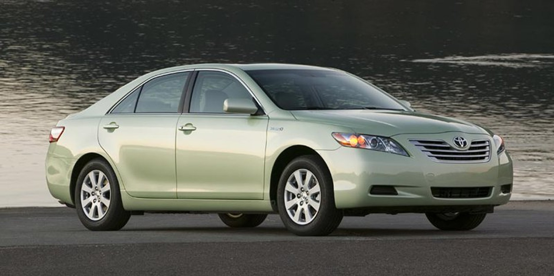 Toyota rozpoczęła produkcję Camry w Rosji