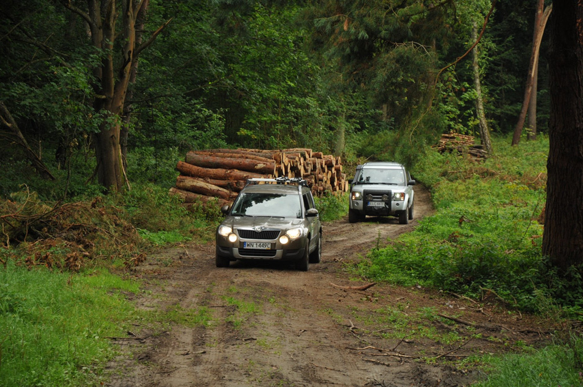 4x4 Family Adventure: baza pod namiotami