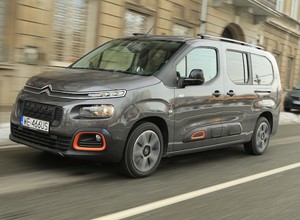 Citroen Berlingo oraz Peugeoty Partner i Rifter do naprawy