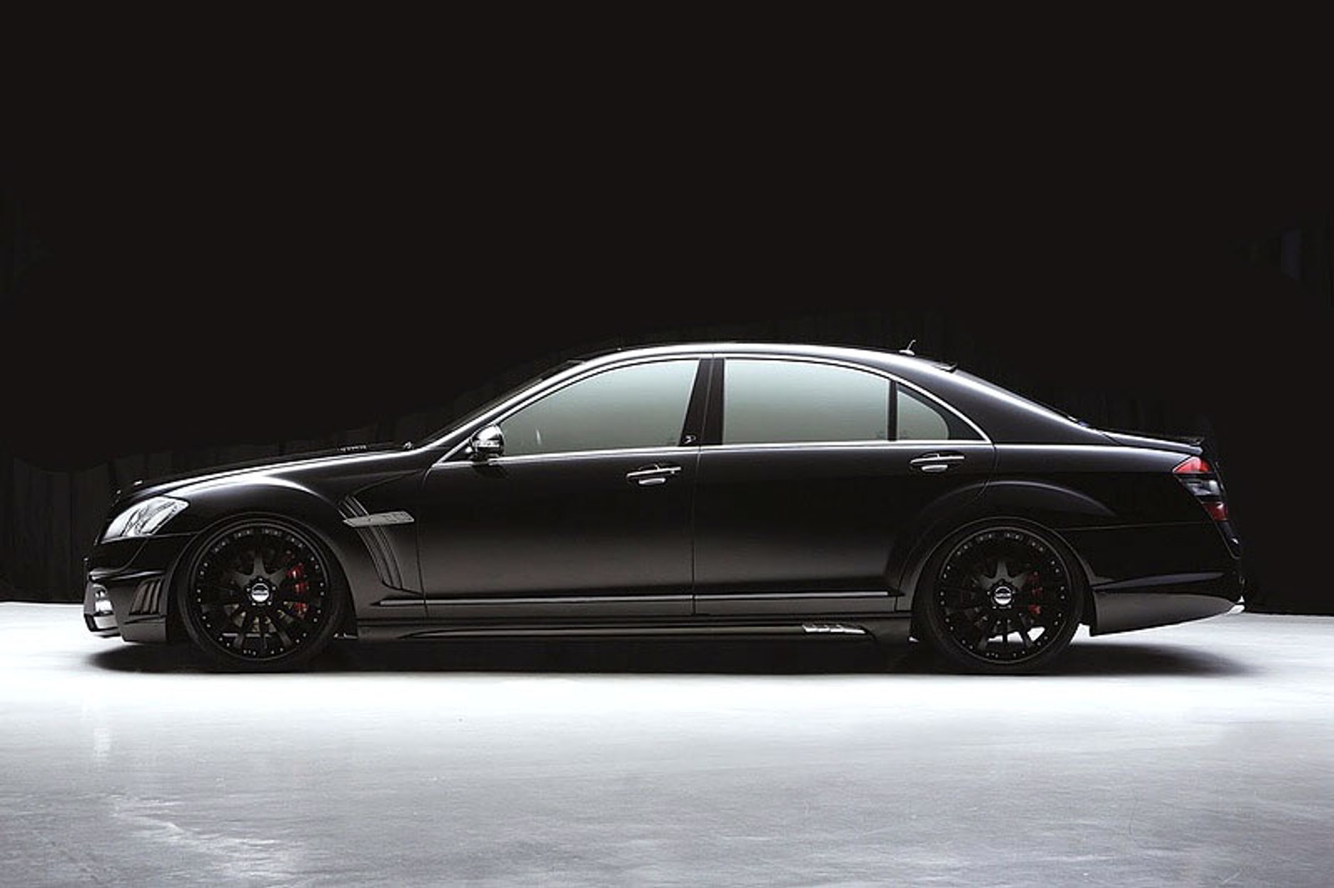 Wald Black Bison Edition Sports Line – zamaskowany Mercedes klasy S