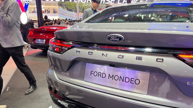 Ford Mondeo nadal żyje w Chinach i ma się świetnie
