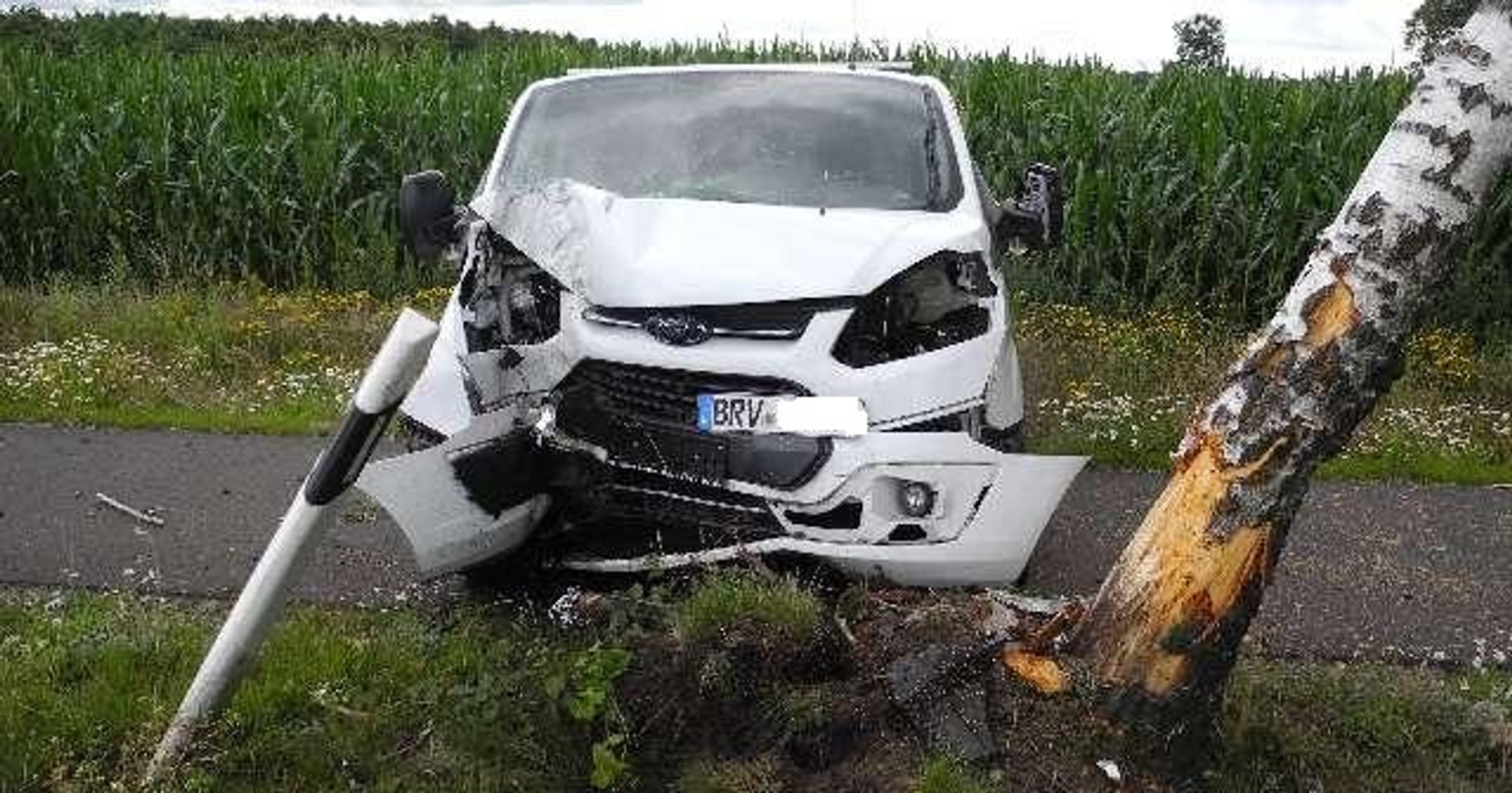 Uszkodzony Ford Transit