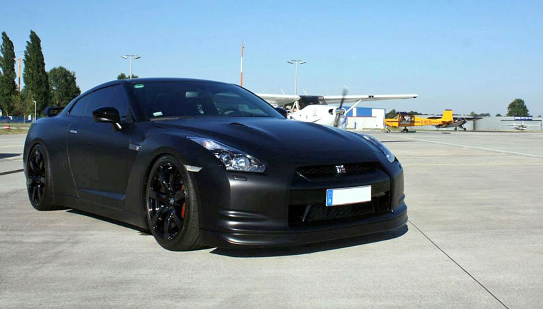 Avus Performance Nissan GTR – dla Lorda Vadera