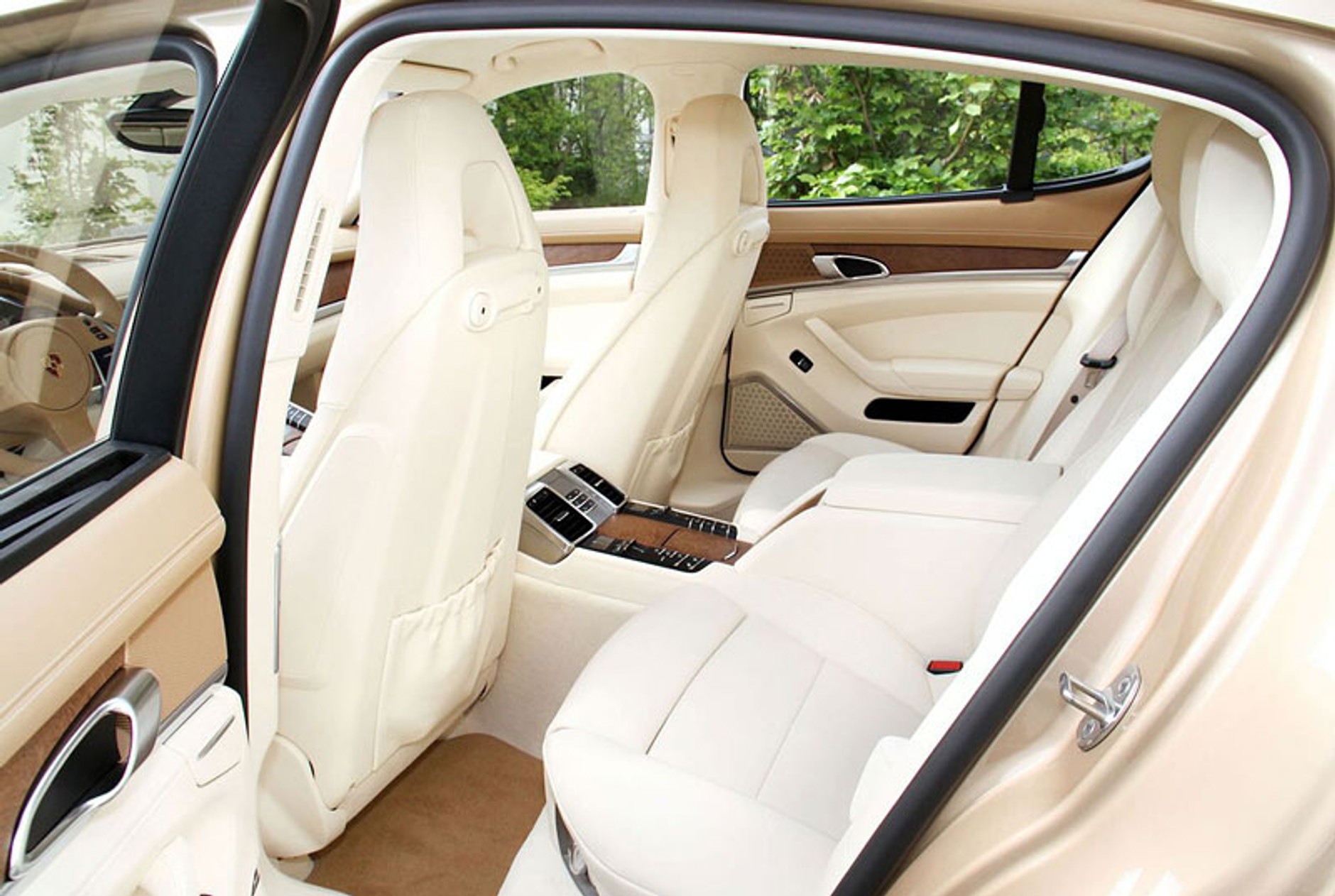 Panamera je zřejmě novým nejrychlejším sedanem Nordschleife