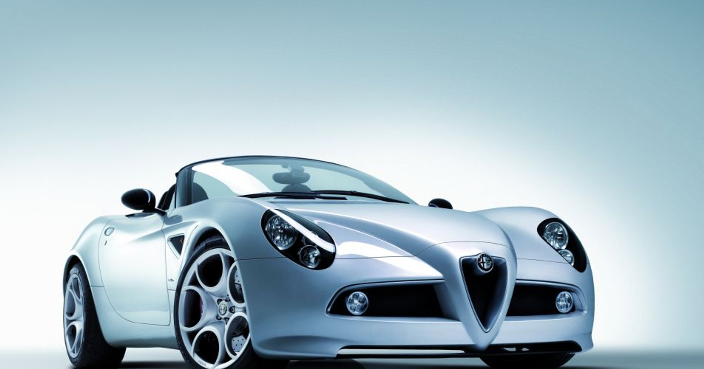 Alfa Romeo i Maserati 2010 rok zakończą na delikatnym plusie
